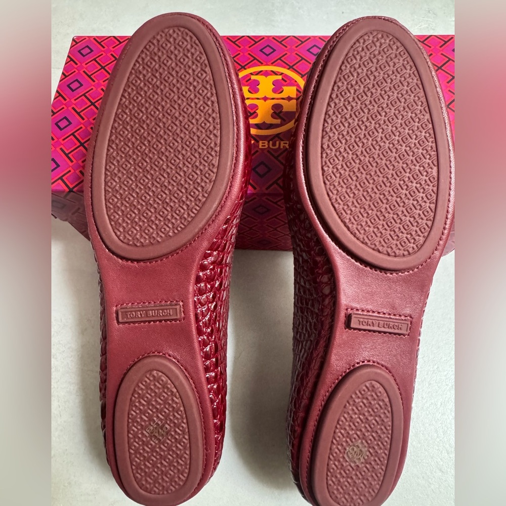 Tory Burch Minnie travel Ballet Roma red Croc-Embossed Flats - Picture 3 of 3